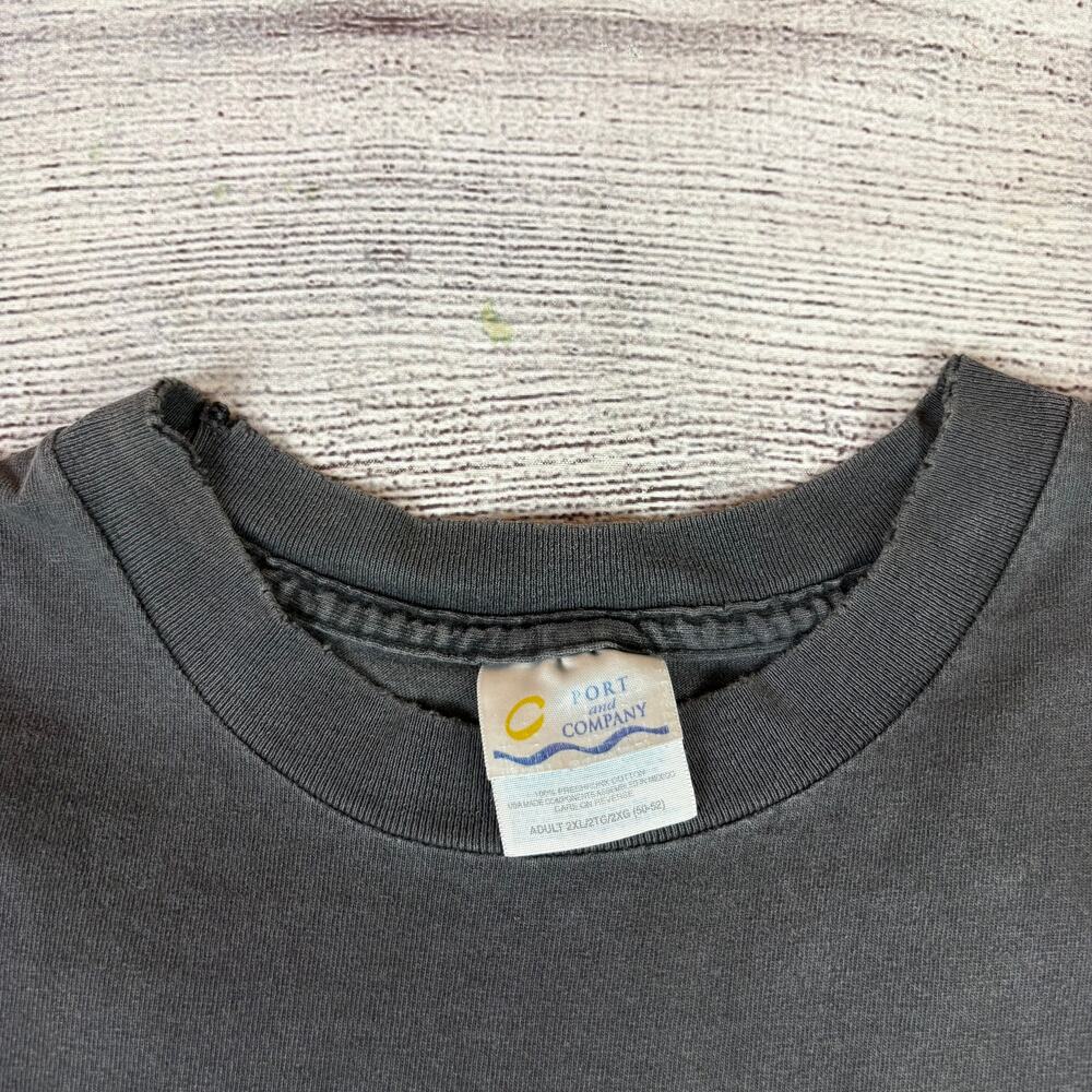 Vintage 1990s Wolf & Nature Faded Short Sleeve T-shirt - Picture 5 of 8